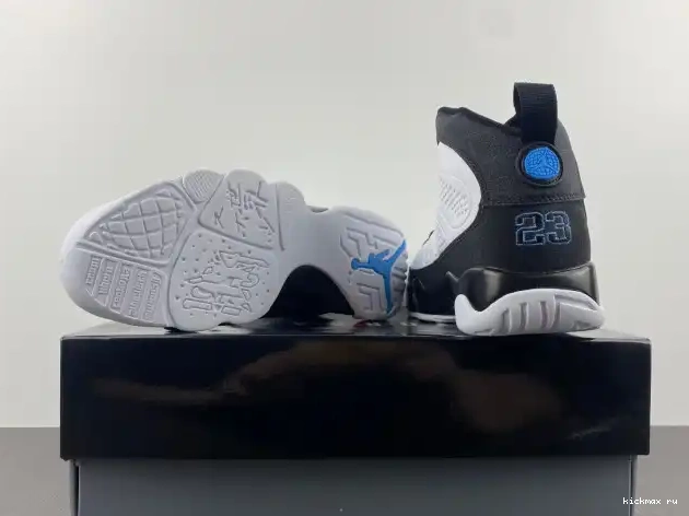 Rep Kickmax CT8019-140 Air Retro Blue Jordan University 9 0402